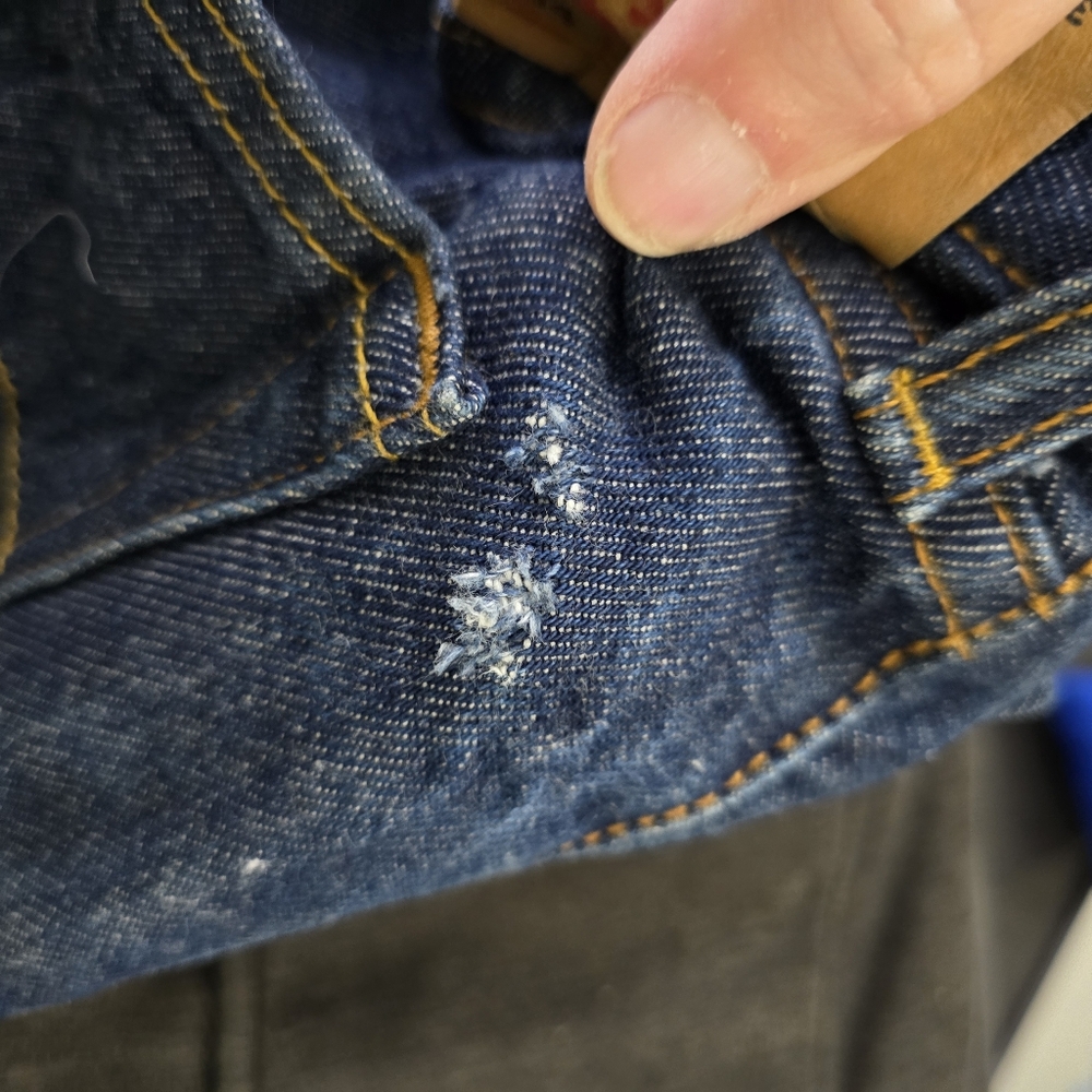 Levi's 501 Button Fly NWOT‎ Men's Blue Jeans 34 X 32 - Picture 6 of 12